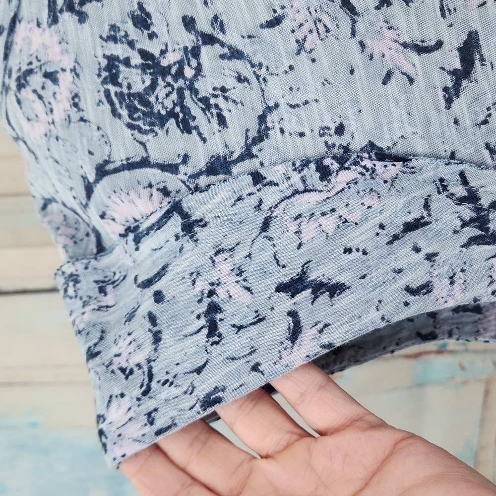 Free People High Tide Printed Oversized Tee Chambray Combo - Picture 6 of 10